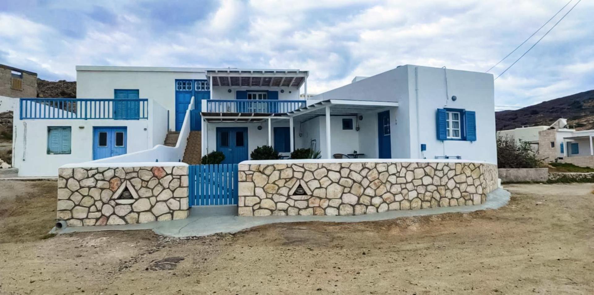 Διαμέρισμα με θέα τη θάλασσα Κίμωλος Εξωτερικό φωτογραφία