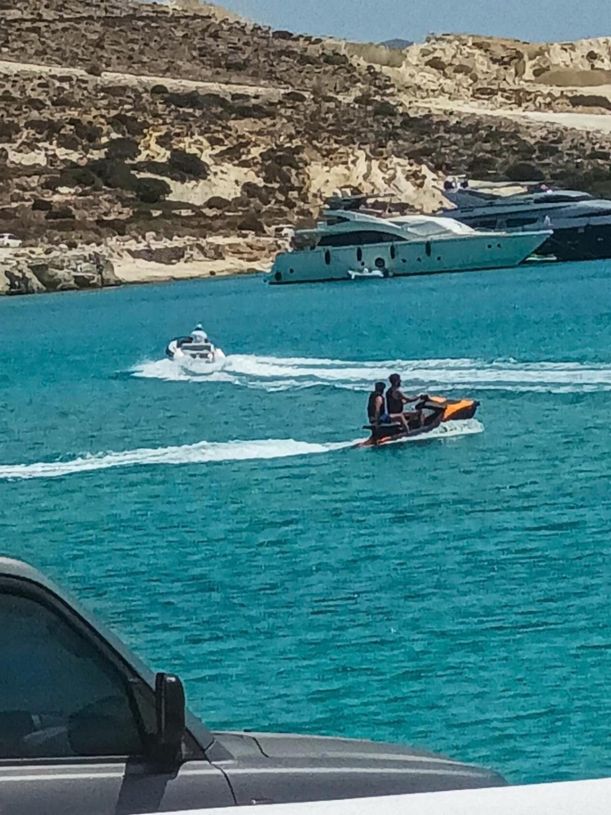 Διαμέρισμα με θέα τη θάλασσα Κίμωλος Εξωτερικό φωτογραφία